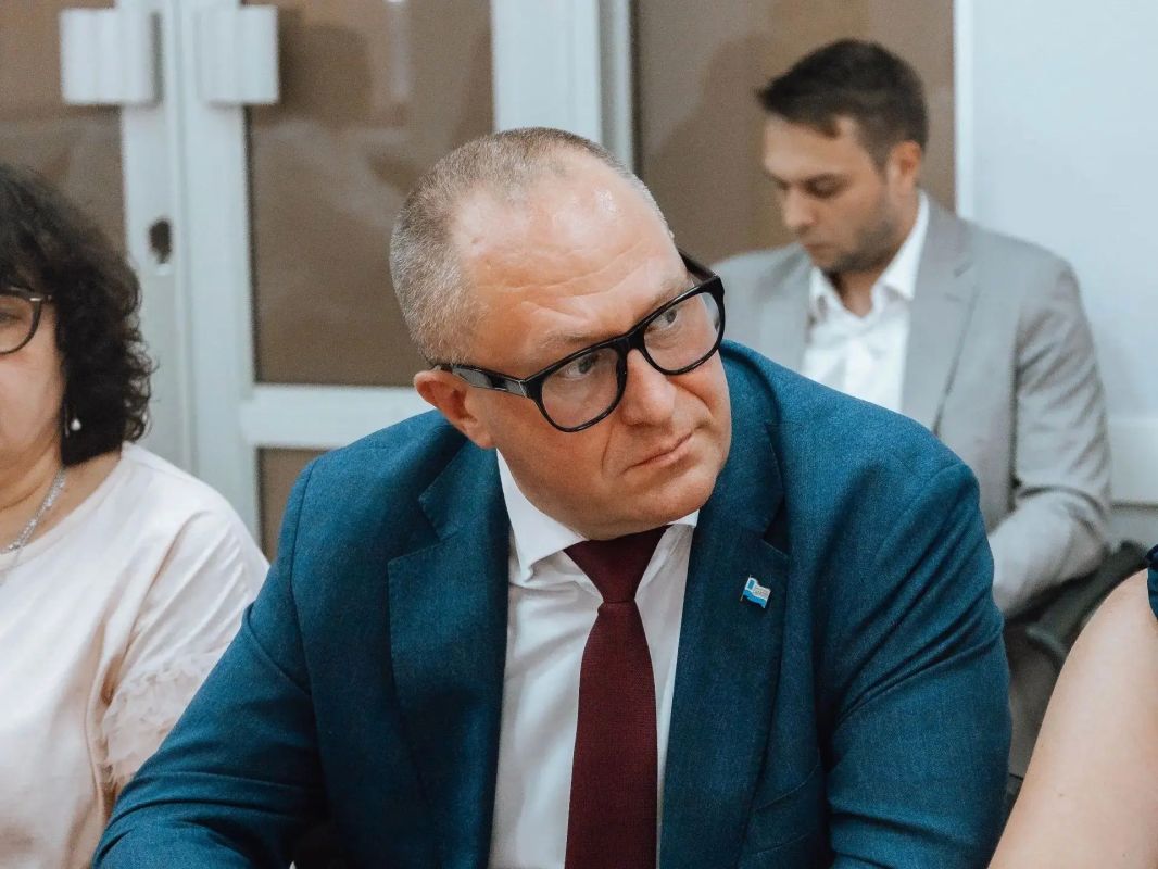 Провел заседание штаба по подготовке к отопительному сезону Провел заседание штаба по подготовке к отопительному сезону