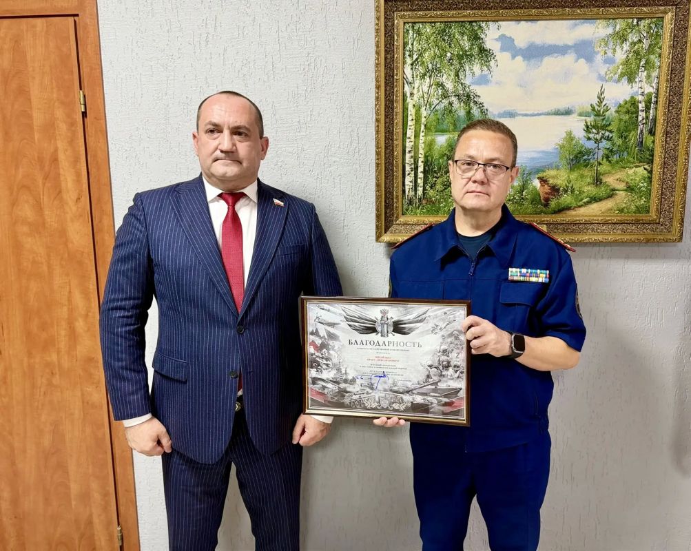 В следственном управлении СК России по Саратовской области состоялось открытие выставки В следственном управлении СК России по Саратовской области состоялось открытие выставки