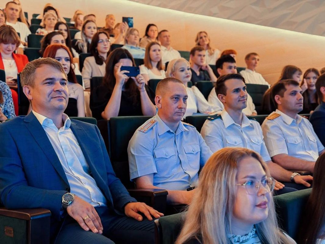Старт в профессиональную жизнь! Старт в профессиональную жизнь!