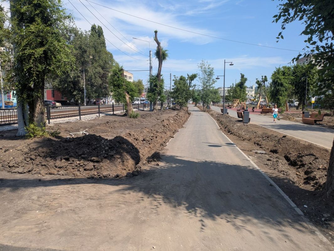 Реконструкция сквера на Астраханской: отдых под пеклом