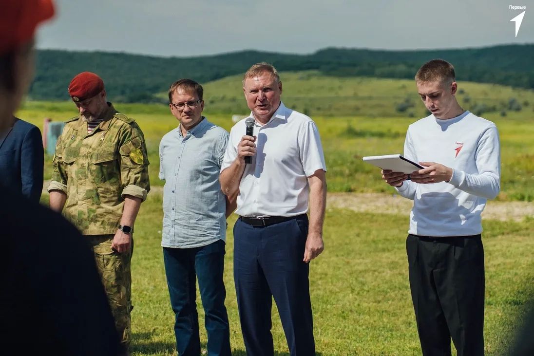 РОДИНА НАЧИНАЕТСЯ С СЕМЬИ. В Саратовской области завершился региональный этап Всероссийской игры «Семейная зарница» — масштабного командного состязания, где семьи выступают как единое целое РОДИНА НАЧИНАЕТСЯ С СЕМЬИ. В Саратовской области завершился региональный этап Всероссийской игры «Семейная зарница» — масштабного командного состязания, где семьи выступают как единое целое
