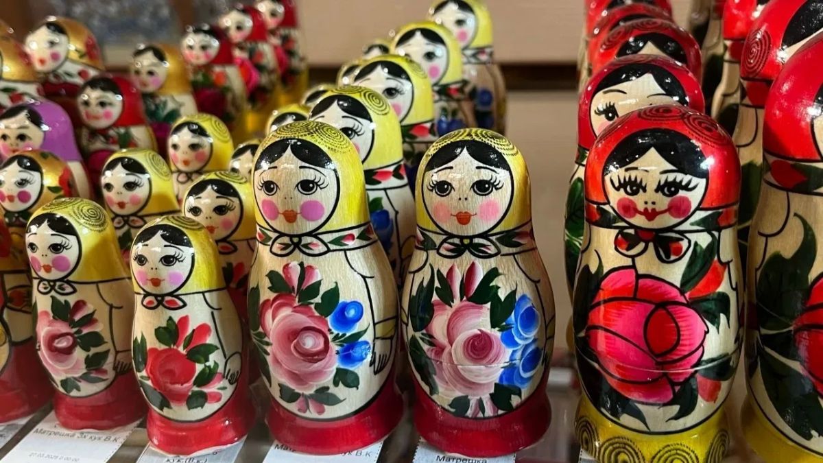 В Саратове на Новой Набережной пройдут ярмарки народных промыслов и сувениров