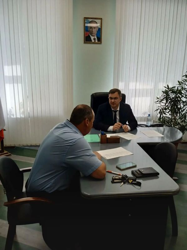 Министр внутренней региональной и муниципальной политики области Александр Милованов провел очередной личный прием граждан