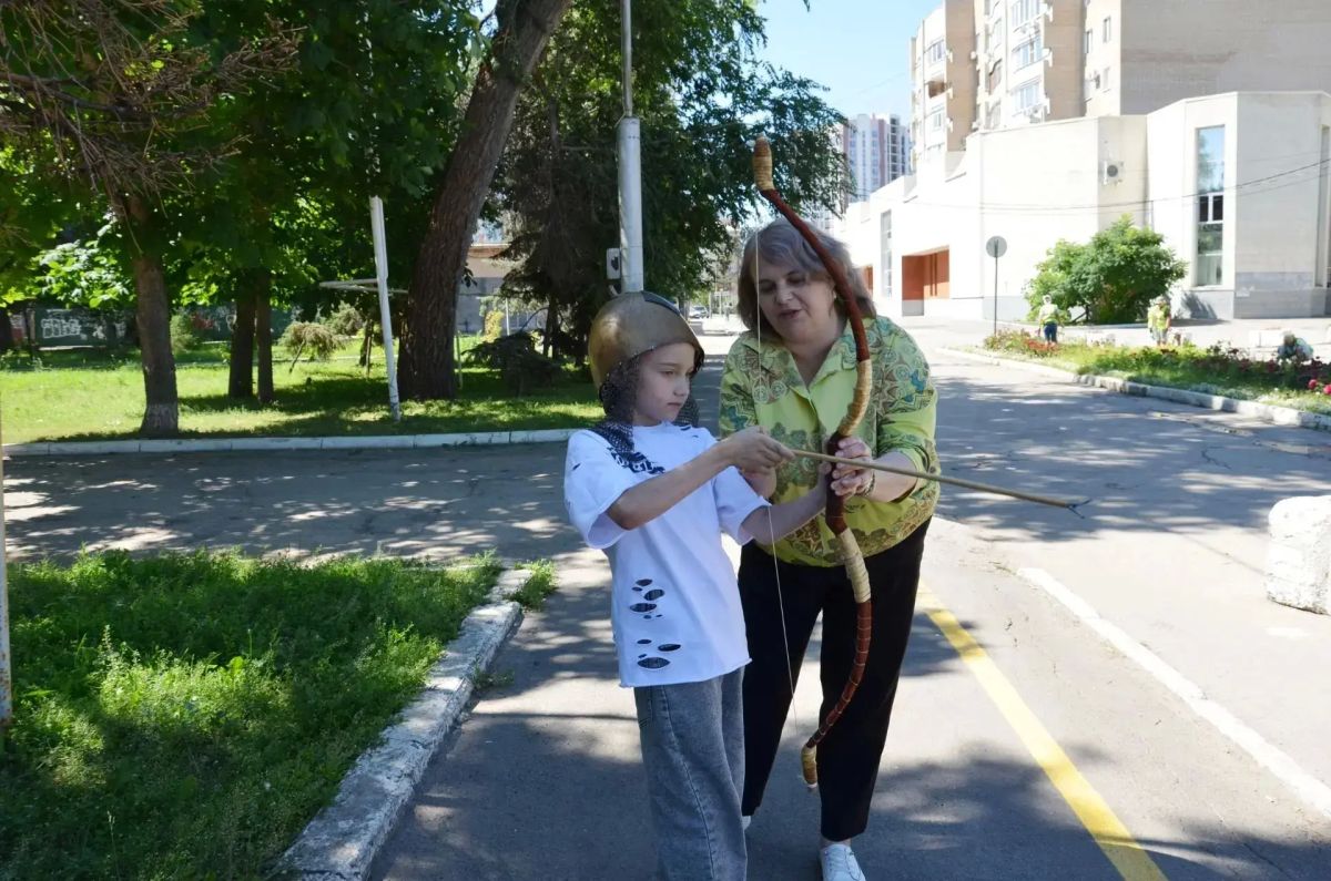 Более 3000 детей приняли участие в работе летних культурно- оздоровительных центров "Место притяжения" в Энгельсском районе Более 3000 детей приняли участие в работе летних культурно- оздоровительных центров "Место притяжения" в Энгельсском районе