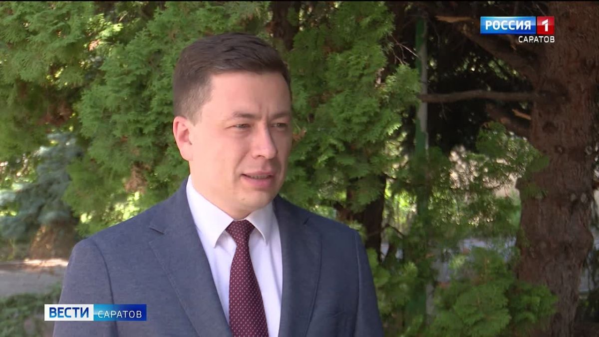 По инициативе губернатора Романа Бусаргина саратовским семьям предоставлено право на единовременную выплату