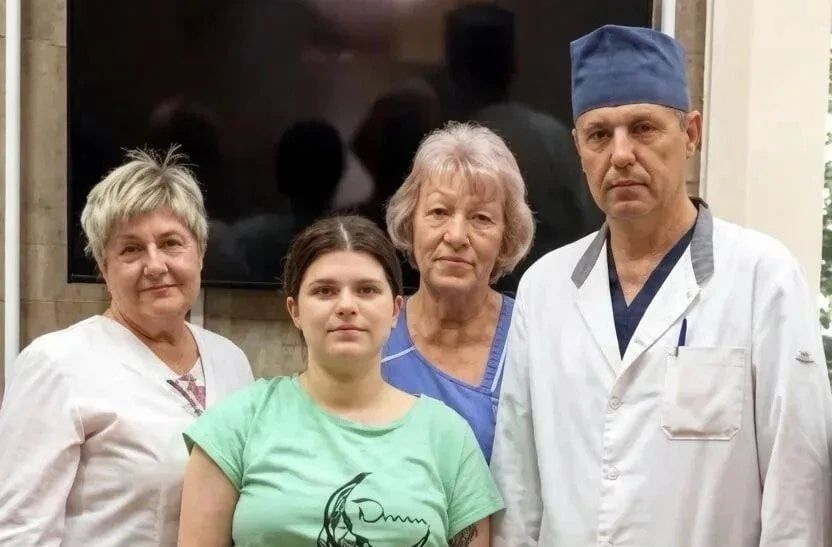 Сразу две операции: саратовские врачи спасли роженицу с аппендицитом