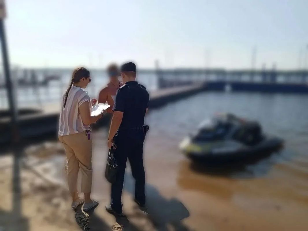 22 июля в Балаково прошел профилактический рейд по безопасному поведению на воде 22 июля в Балаково прошел профилактический рейд по безопасному поведению на воде