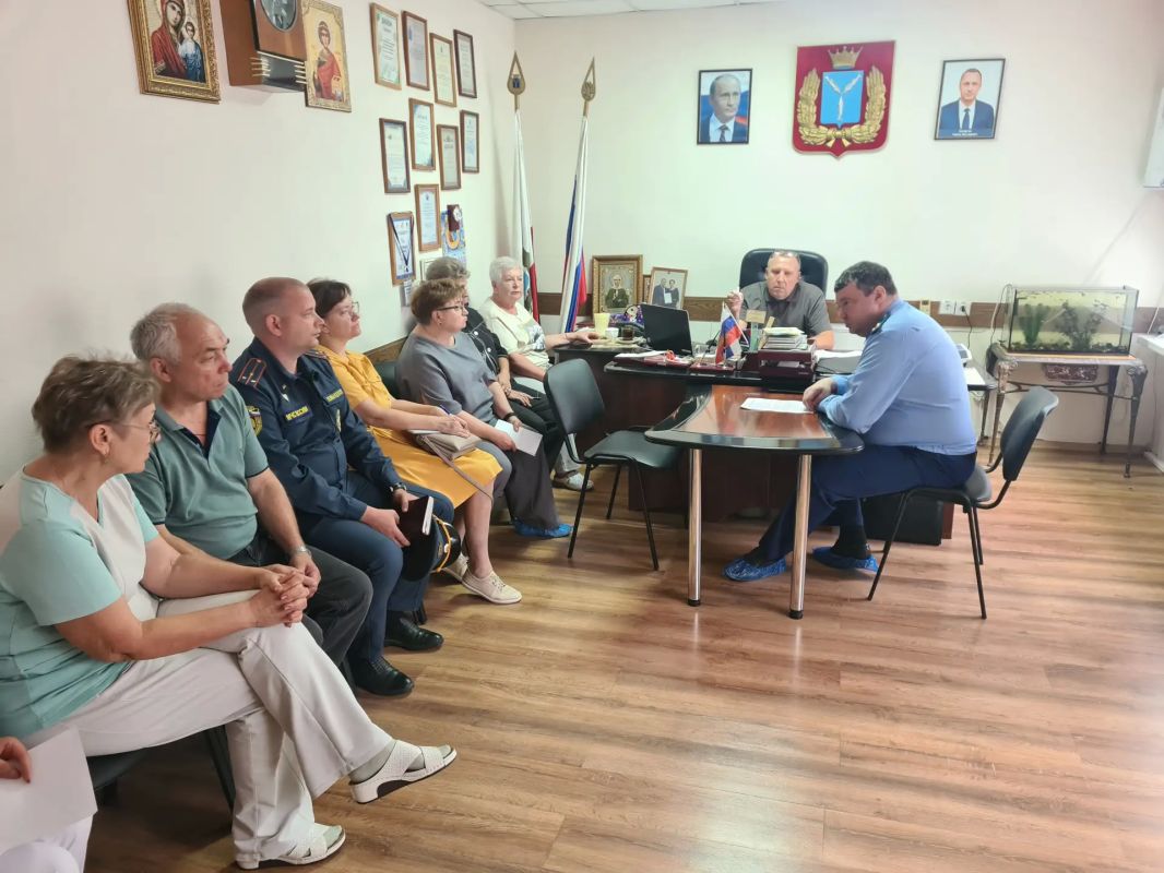 По поручению прокурора Саратовской области проводится проверка деятельности ГБУ СО «Орловский специальный реабилитационный дом-интернат для детей» По поручению прокурора Саратовской области проводится проверка деятельности ГБУ СО «Орловский специальный реабилитационный дом-интернат для детей»