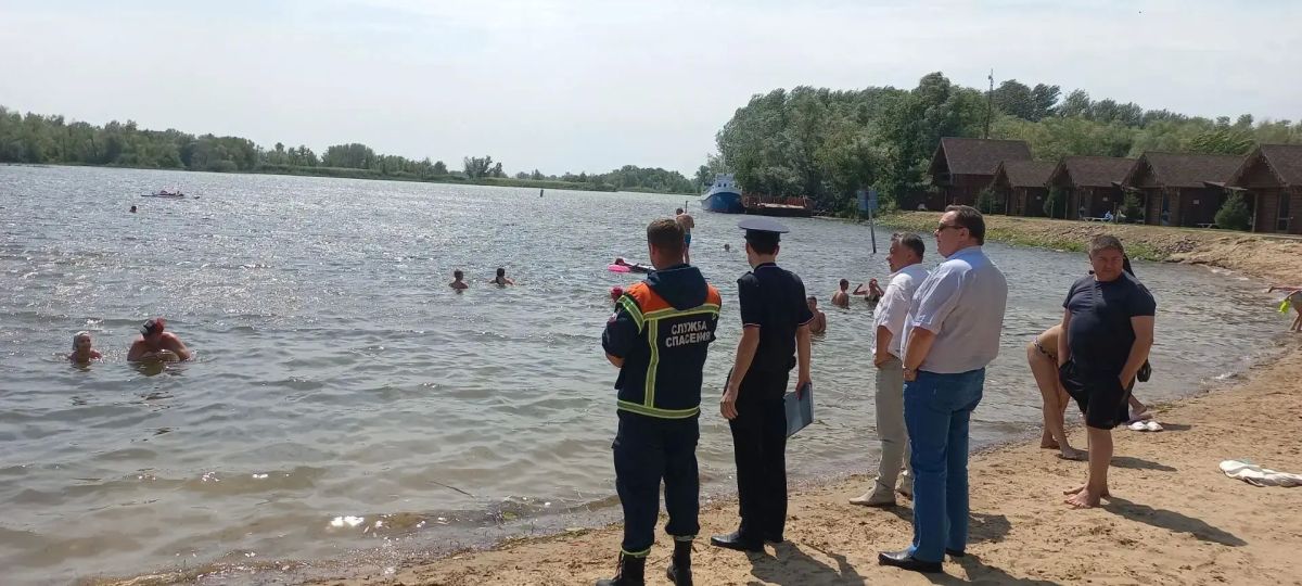 В Энгельсском муниципальном районе продолжаются ежедневные профилактические рейды по предупреждению несчастных случаев на водных объектах В Энгельсском муниципальном районе продолжаются ежедневные профилактические рейды по предупреждению несчастных случаев на водных объектах