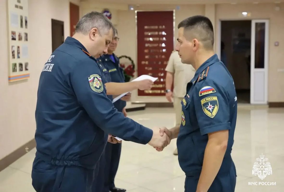 В преддверии Дня тыла отметили лучших сотрудников тылового блока МЧС В преддверии Дня тыла отметили лучших сотрудников тылового блока МЧС