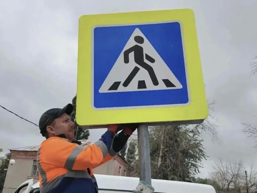 В городе продолжаются работы по содержанию элементов улично-дорожной сети В городе продолжаются работы по содержанию элементов улично-дорожной сети