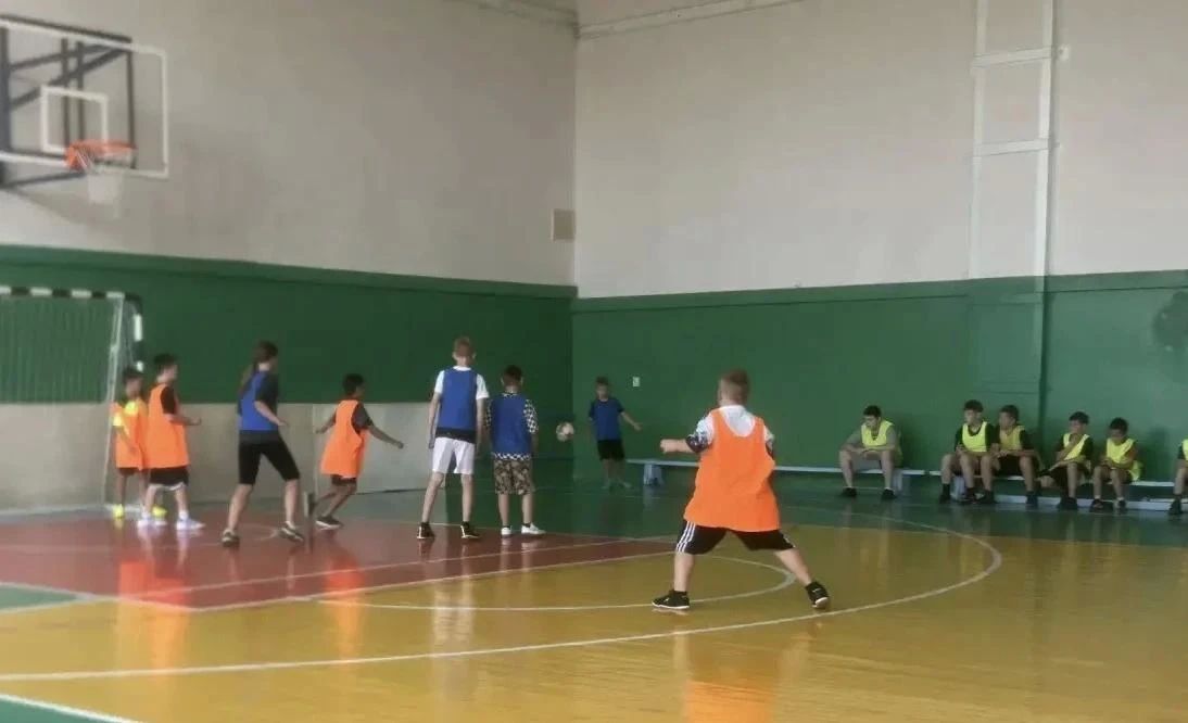 В Энгельсе продолжается неделя спорта, приуроченная ко Дню физкультурника В Энгельсе продолжается неделя спорта, приуроченная ко Дню физкультурника