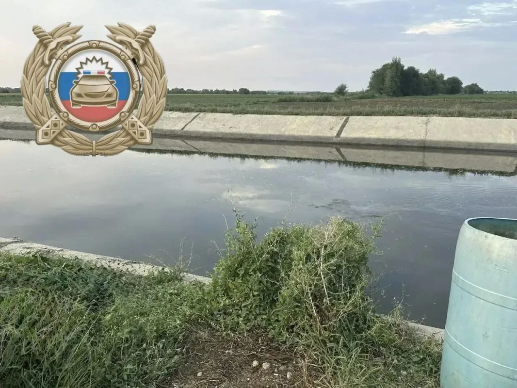 Под Марксом в оросительном канале утонул тракторист