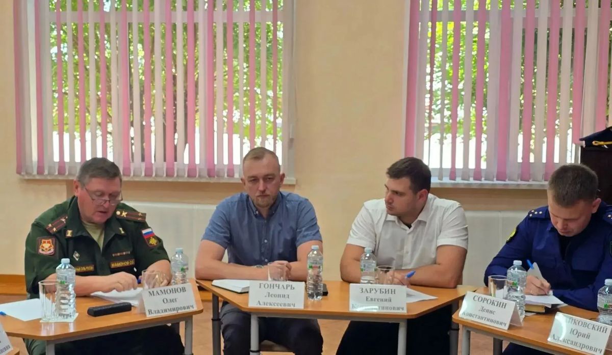 В Дергачевском районе обсудили вопросы гармонизации межэтнических отношений В Дергачевском районе обсудили вопросы гармонизации межэтнических отношений