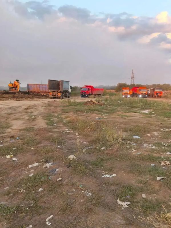 По поручению губернатора Романа Бусаргина на месте продолжает работу оперативный штаб По поручению губернатора Романа Бусаргина на месте продолжает работу оперативный штаб