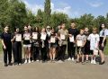 Саратовские полицейские в рамках акции «Зарядка со стражем порядка» провели разминку и правовую викторину