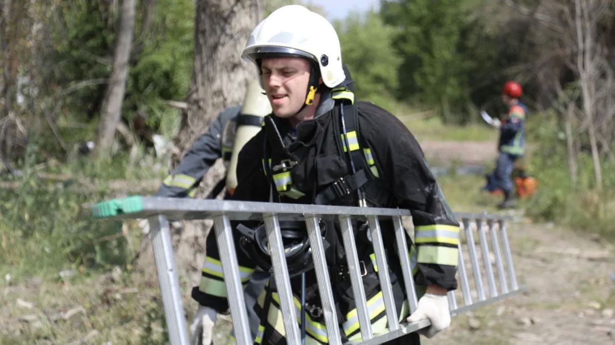 Подведены итоги второго этапа соревнований по ликвидации последствий техногенных ЧС Подведены итоги второго этапа соревнований по ликвидации последствий техногенных ЧС