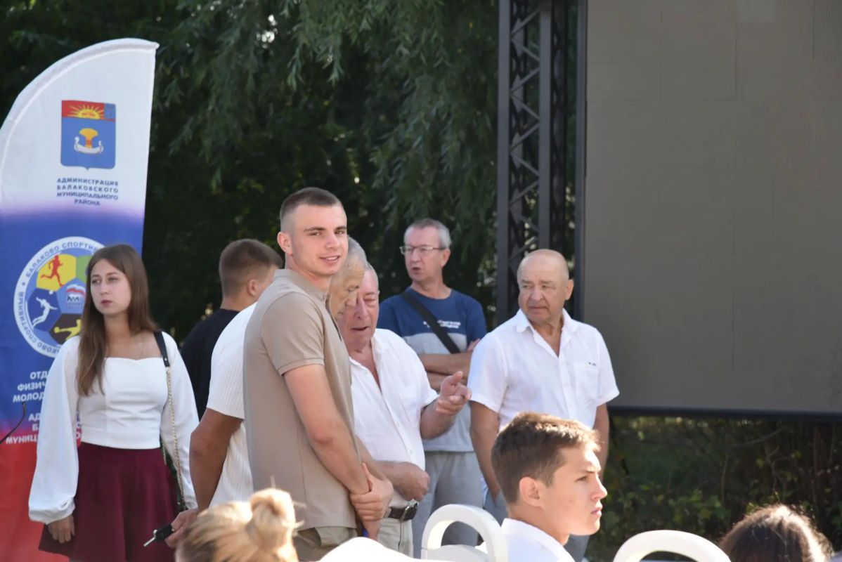 Гордость Балаково: выдающиеся достижения и новые имена на Доске почёта Гордость Балаково: выдающиеся достижения и новые имена на Доске почёта