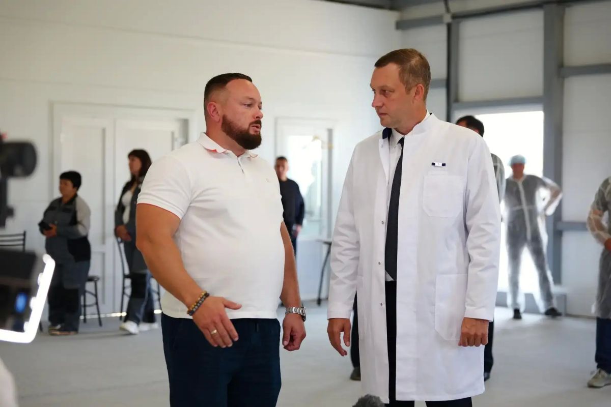 После реализации инвестиционного проекта Аткарской птицефабрики предприятию необходимо помочь с реализацией продукции в сетевых магазинах После реализации инвестиционного проекта Аткарской птицефабрики предприятию необходимо помочь с реализацией продукции в сетевых магазинах
