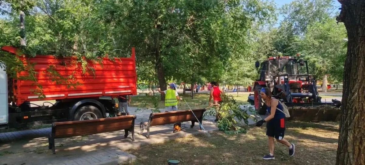 На заседании штаба по благоустройству рассмотрели подготовку коммунальных служб к осенне-зимнему периоду и содержание территорий управляющими компаниями На заседании штаба по благоустройству рассмотрели подготовку коммунальных служб к осенне-зимнему периоду и содержание территорий управляющими компаниями
