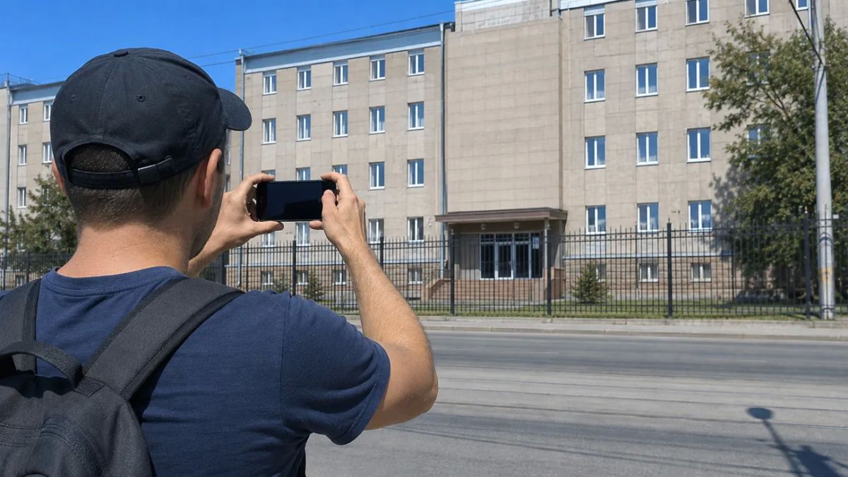 Снимал здание Росгвардии «для фотоколлажа»: волгоградца задержали в Саратове