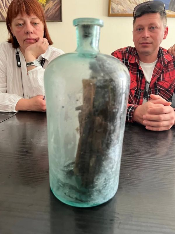 Тайна старой бутыли: в обрыве у Волги нашли дореволюционные записки Тайна старой бутыли: в обрыве у Волги нашли дореволюционные записки