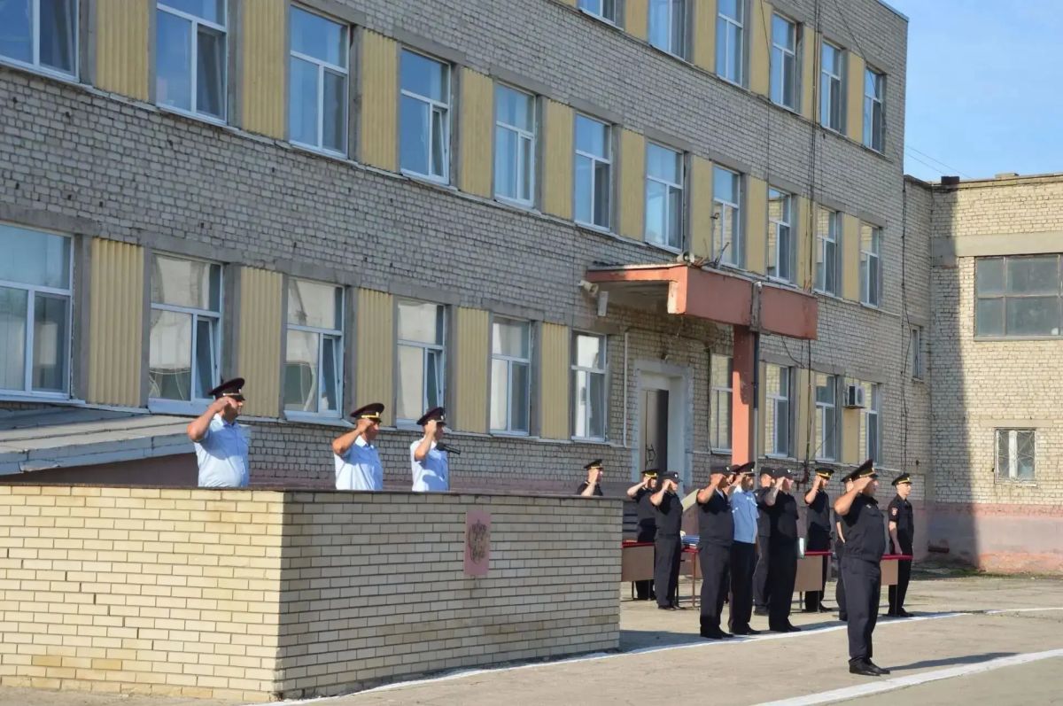 В Центре профессиональной подготовки ГУ МВД России по Саратовской области состоялся выпуск слушателей 22–25 учебных групп В Центре профессиональной подготовки ГУ МВД России по Саратовской области состоялся выпуск слушателей 22–25 учебных групп