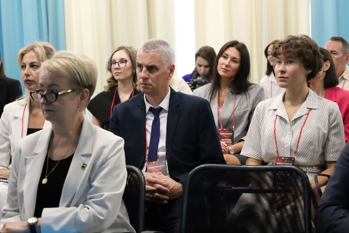 В Саратове стартовал Инвесткампус «Школа сопровожденцев» В Саратове стартовал Инвесткампус «Школа сопровожденцев»