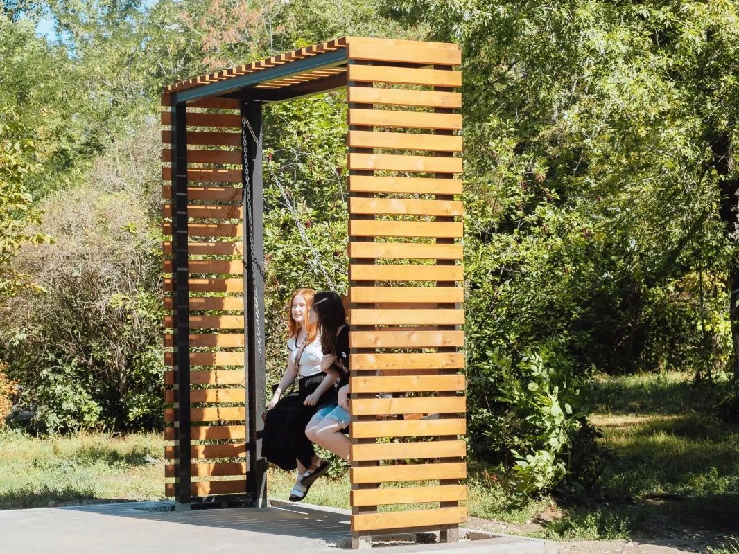 Парк «Территория детства» становится всё более уютным и ухоженным Парк «Территория детства» становится всё более уютным и ухоженным