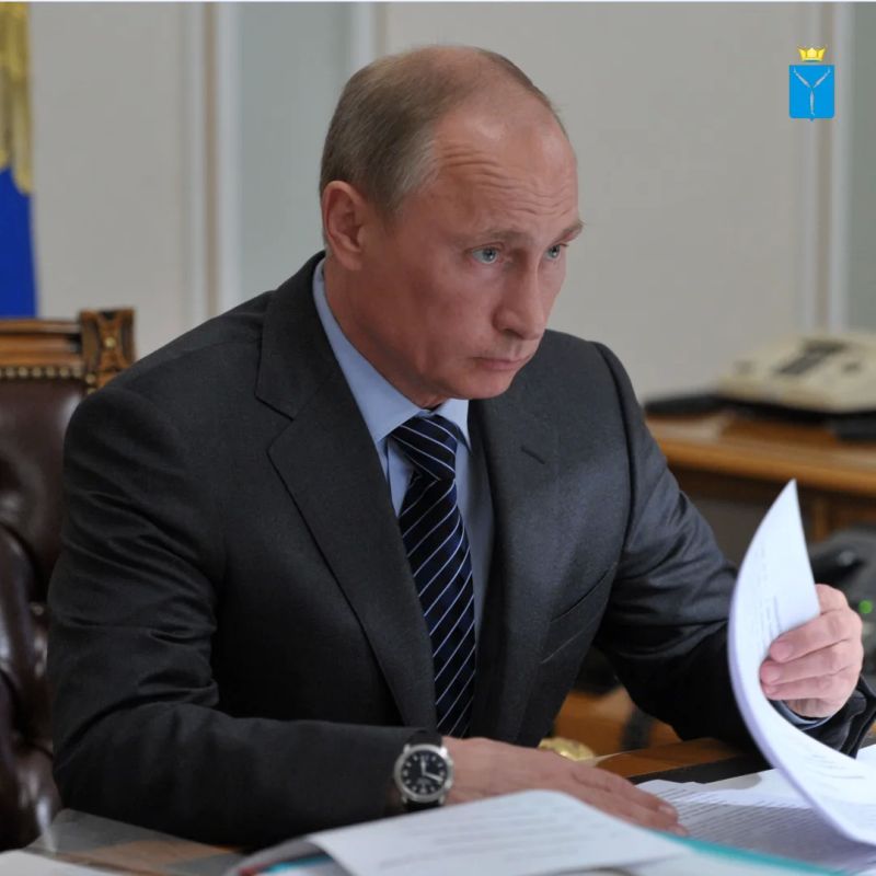 Президент отметил заслуги балаковцев в химической отрасли