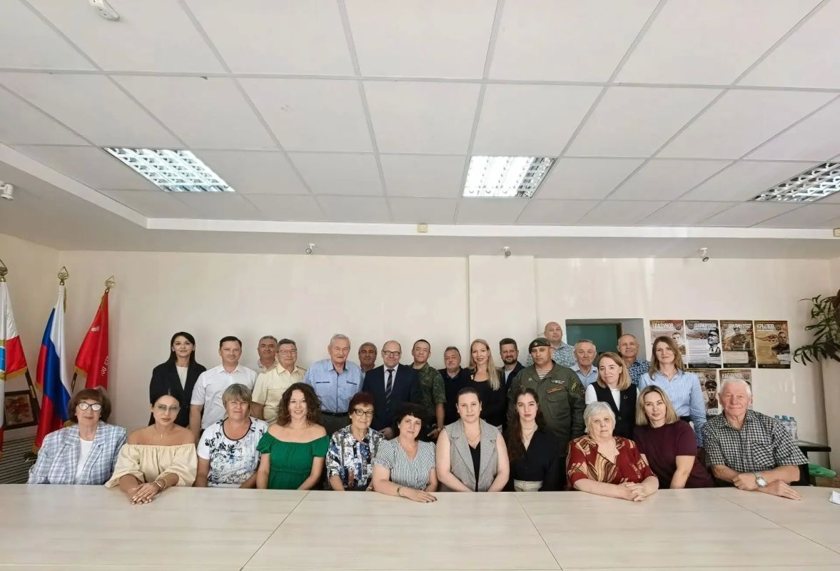 Победители областного конкурса грантов 2026 года обсудили реализацию своих проектов Победители областного конкурса грантов 2026 года обсудили реализацию своих проектов