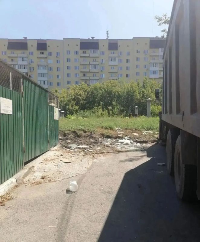 Контроль за надлежащим содержанием контейнерных площадок Контроль за надлежащим содержанием контейнерных площадок