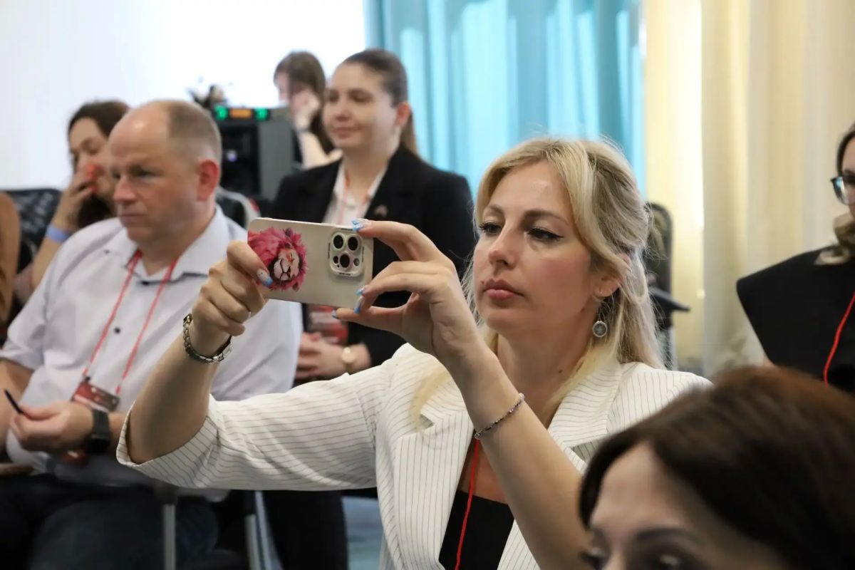 В Саратовской области обсудили систему сопровождения инвестиционных проектов В Саратовской области обсудили систему сопровождения инвестиционных проектов