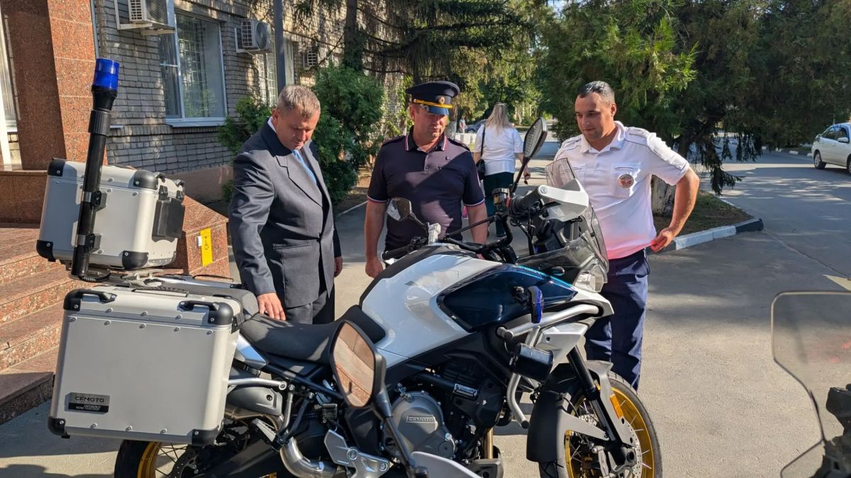 В подразделениях Госавтоинспекции Энгельса и Балакова появятся мотопатрули В подразделениях Госавтоинспекции Энгельса и Балакова появятся мотопатрули