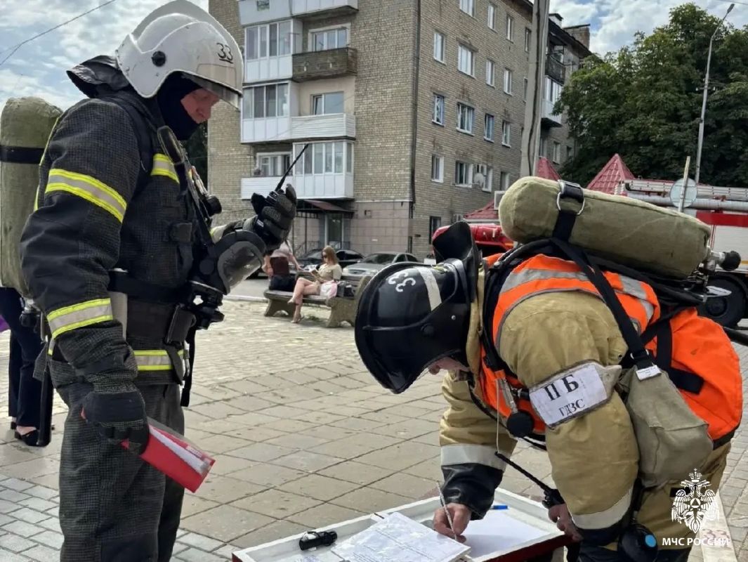 В Аткарске «тушили» железнодорожный вокзал