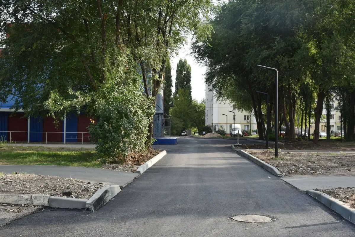 В Балаково продолжаются работы по ремонту улиц