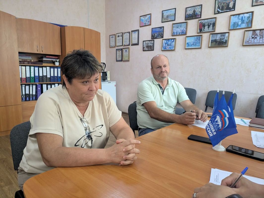 Неремонтируемые дороги в Базарно-Карабулакском районе нужно передать в области Неремонтируемые дороги в Базарно-Карабулакском районе нужно передать в области
