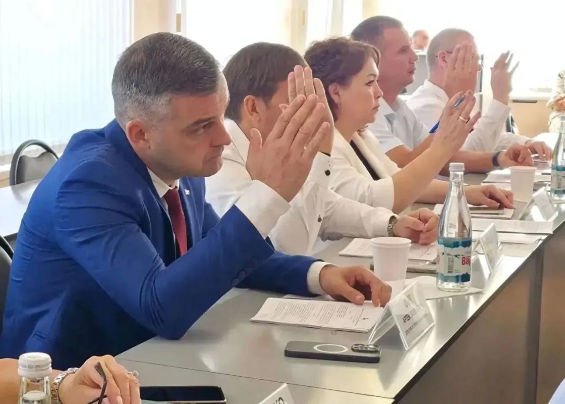 Депутаты городского совета и районного собрания поддержали ряд значимых поправок в бюджет, предложенных районной администрацией