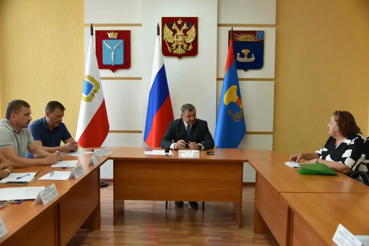 Провели приём граждан по личным вопросам Провели приём граждан по личным вопросам