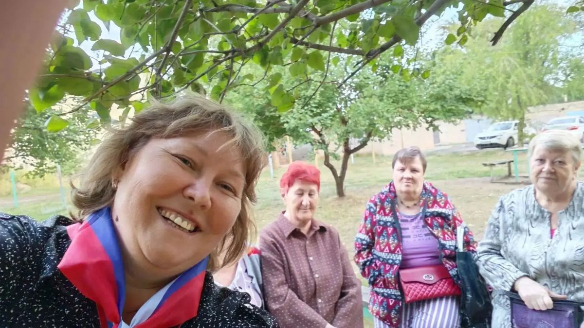 В Энгельсском районе продолжается информирование избирателей о предстоящих выборах депутатов Государственной Думы Федерального Собрания РФ девятого созыва В Энгельсском районе продолжается информирование избирателей о предстоящих выборах депутатов Государственной Думы Федерального Собрания РФ девятого созыва