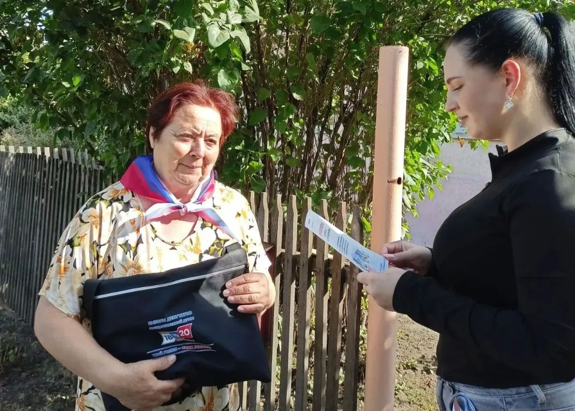 В Энгельсском районе продолжается информирование избирателей о предстоящих выборах депутатов Государственной Думы Федерального Собрания РФ девятого созыва В Энгельсском районе продолжается информирование избирателей о предстоящих выборах депутатов Государственной Думы Федерального Собрания РФ девятого созыва
