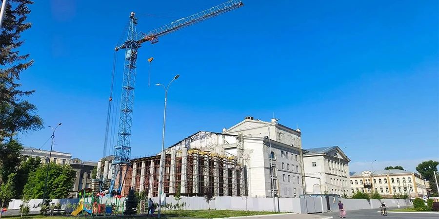 Счетная палата РФ нашла нарушения при ремонте театра оперы и балета в Саратове