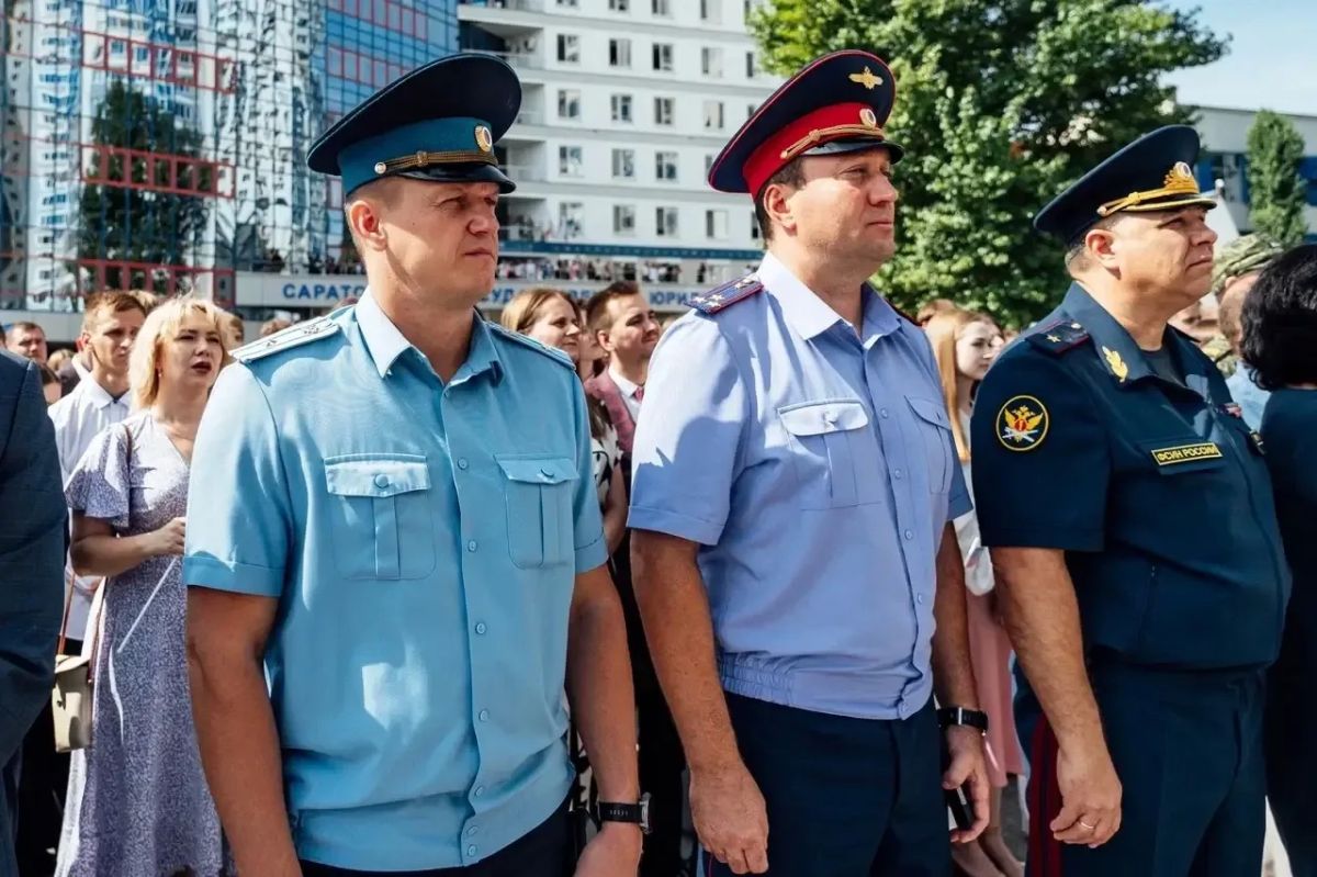 Представители следственного управления приняли участие в торжественных мероприятиях, посвящённых Дню знаний Представители следственного управления приняли участие в торжественных мероприятиях, посвящённых Дню знаний