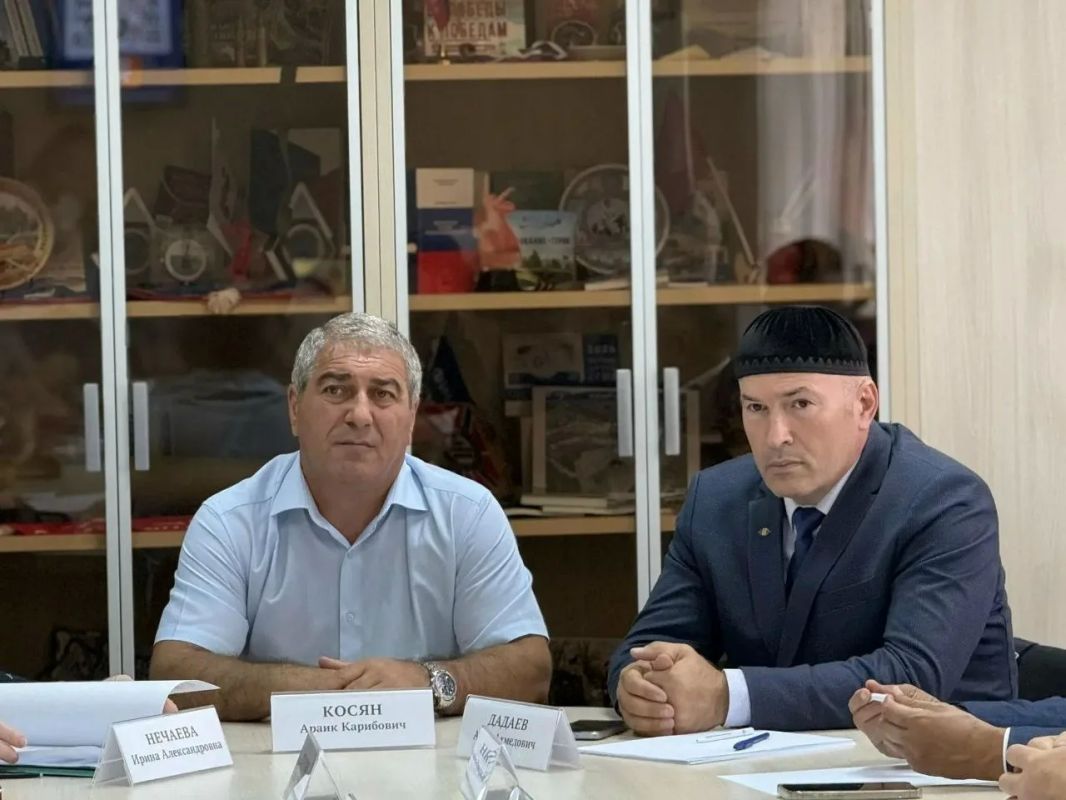 Представители ГУ МВД России по Саратовской области стали участниками совещания, посвященного обсуждению вопросов гармонизации межнациональных отношений Представители ГУ МВД России по Саратовской области стали участниками совещания, посвященного обсуждению вопросов гармонизации межнациональных отношений