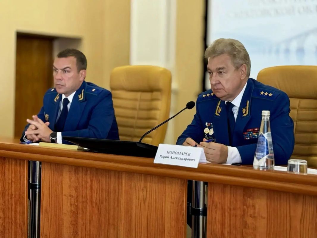 По поручению Генерального прокурора Российской Федерации Александра Гуцана его заместитель Юрий Пономарев принял участие в торжественных мероприятиях, посвященных Дню знаний По поручению Генерального прокурора Российской Федерации Александра Гуцана его заместитель Юрий Пономарев принял участие в торжественных мероприятиях, посвященных Дню знаний