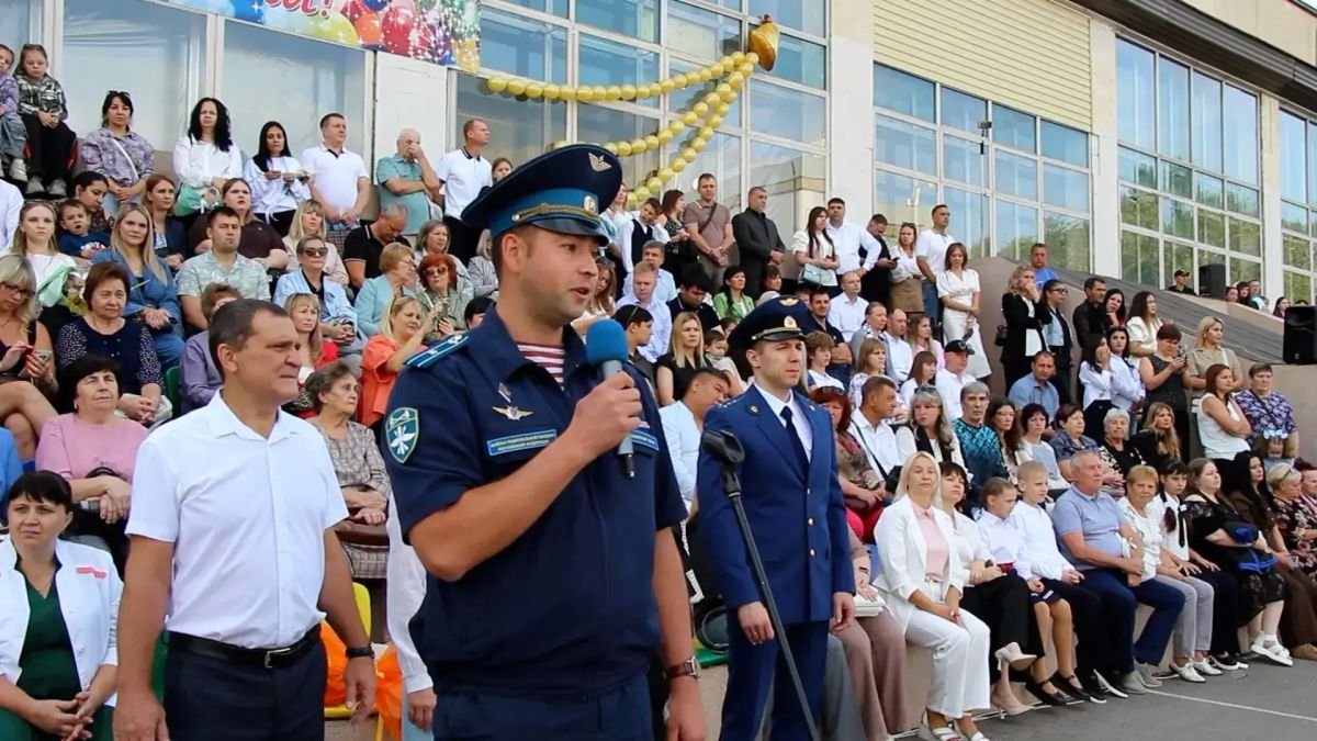 День знаний объединил школы Энгельсского района День знаний объединил школы Энгельсского района