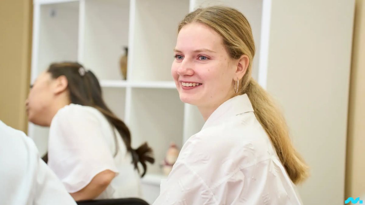 ПРОВОДНИКИ СМЫСЛОВ ВЫХОДЯТ НА НОВЫЙ МАРШРУТ ПРОВОДНИКИ СМЫСЛОВ ВЫХОДЯТ НА НОВЫЙ МАРШРУТ