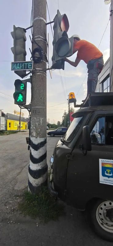 Ежедневные работы по благоустройству и наведению порядка в Балаково Ежедневные работы по благоустройству и наведению порядка в Балаково