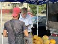 Уличная торговля должна реализоваться в специально отведенных для этого местах