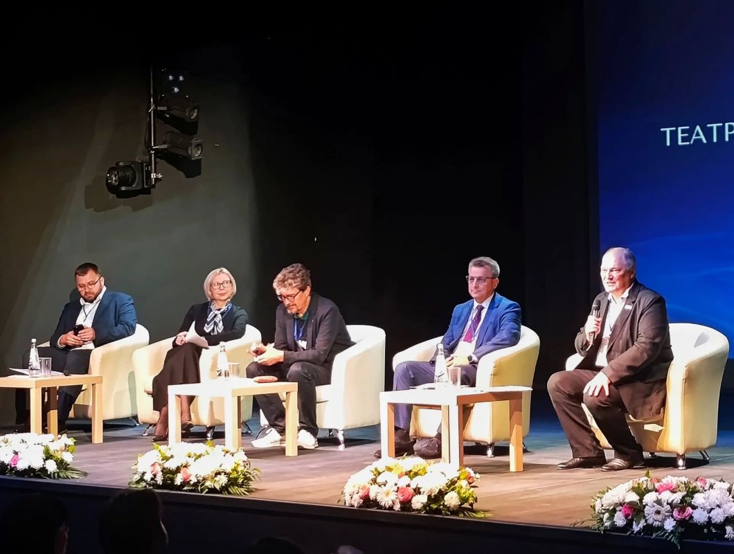 Саратовский театр кукол «Теремок» стал площадкой культурно-исторического форума «Россия Саратовский театр кукол «Теремок» стал площадкой культурно-исторического форума «Россия